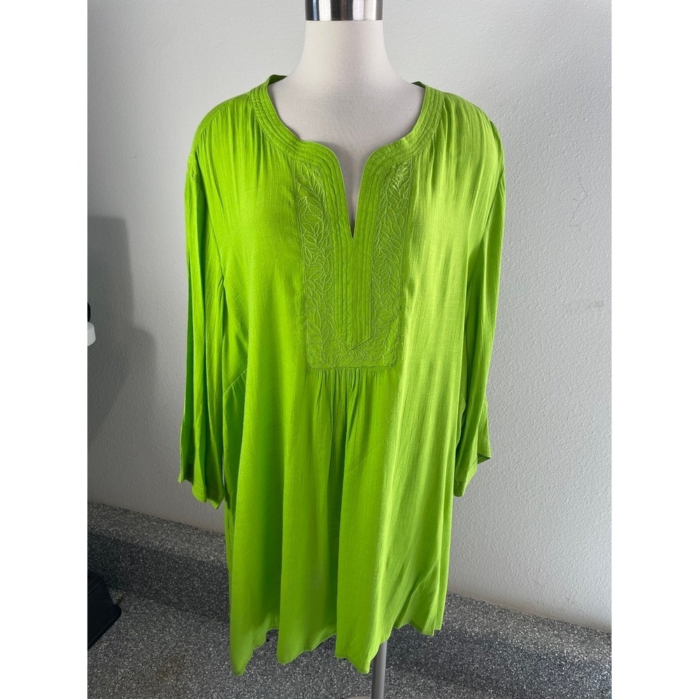 Maggie Barnes Womens Plus 4X Lime‎ Green Embroidered Split Neck Tunic Top